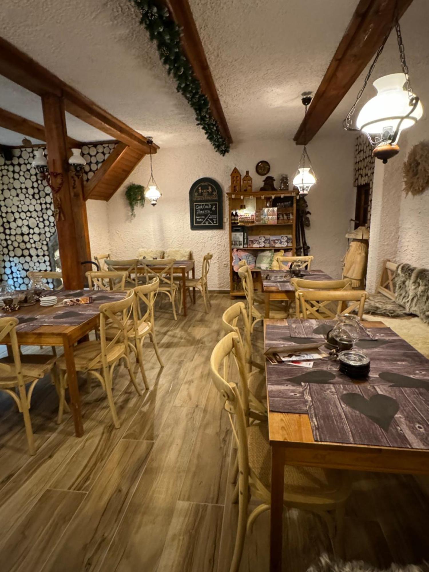 Pension & Restaurant Krakonos Harrachov Ngoại thất bức ảnh